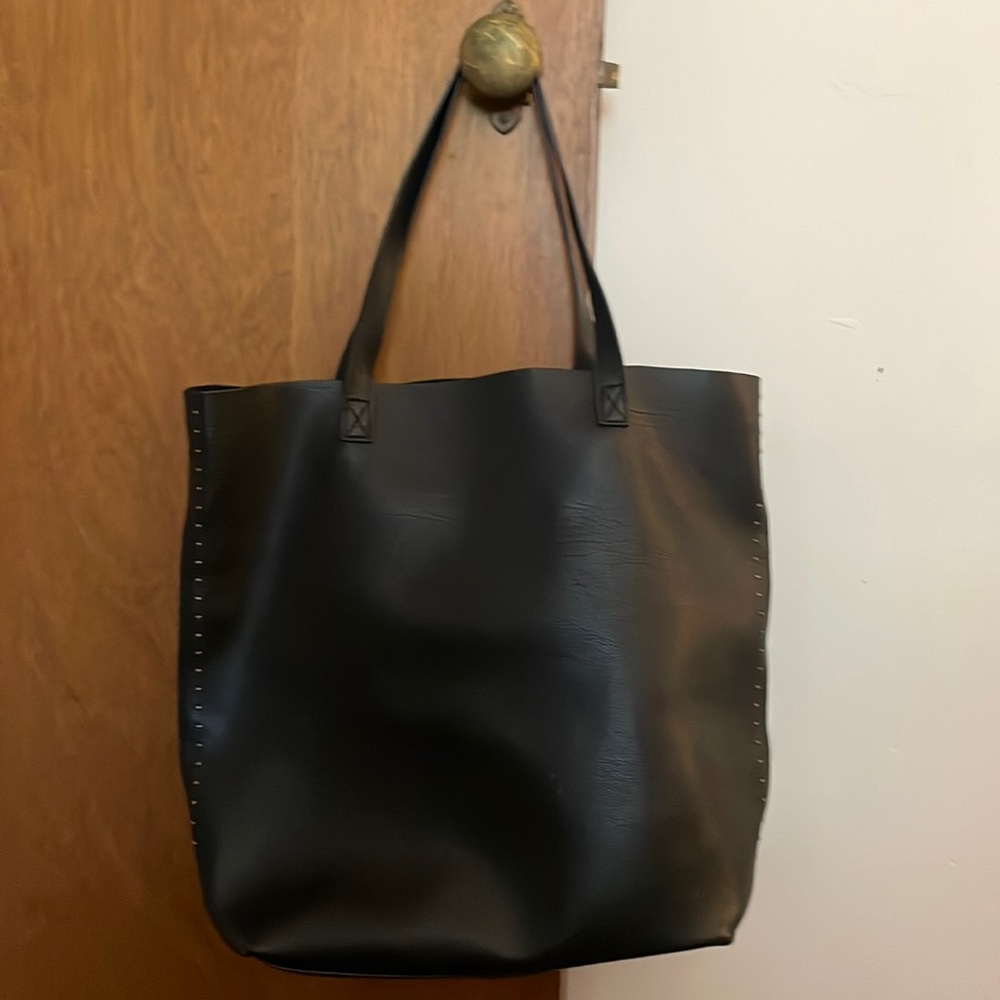 American Eagle black tote bag